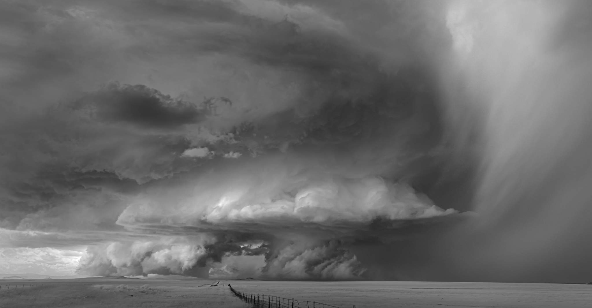 Featured image for post Mitch Dobrowner, Torqueo over Plains