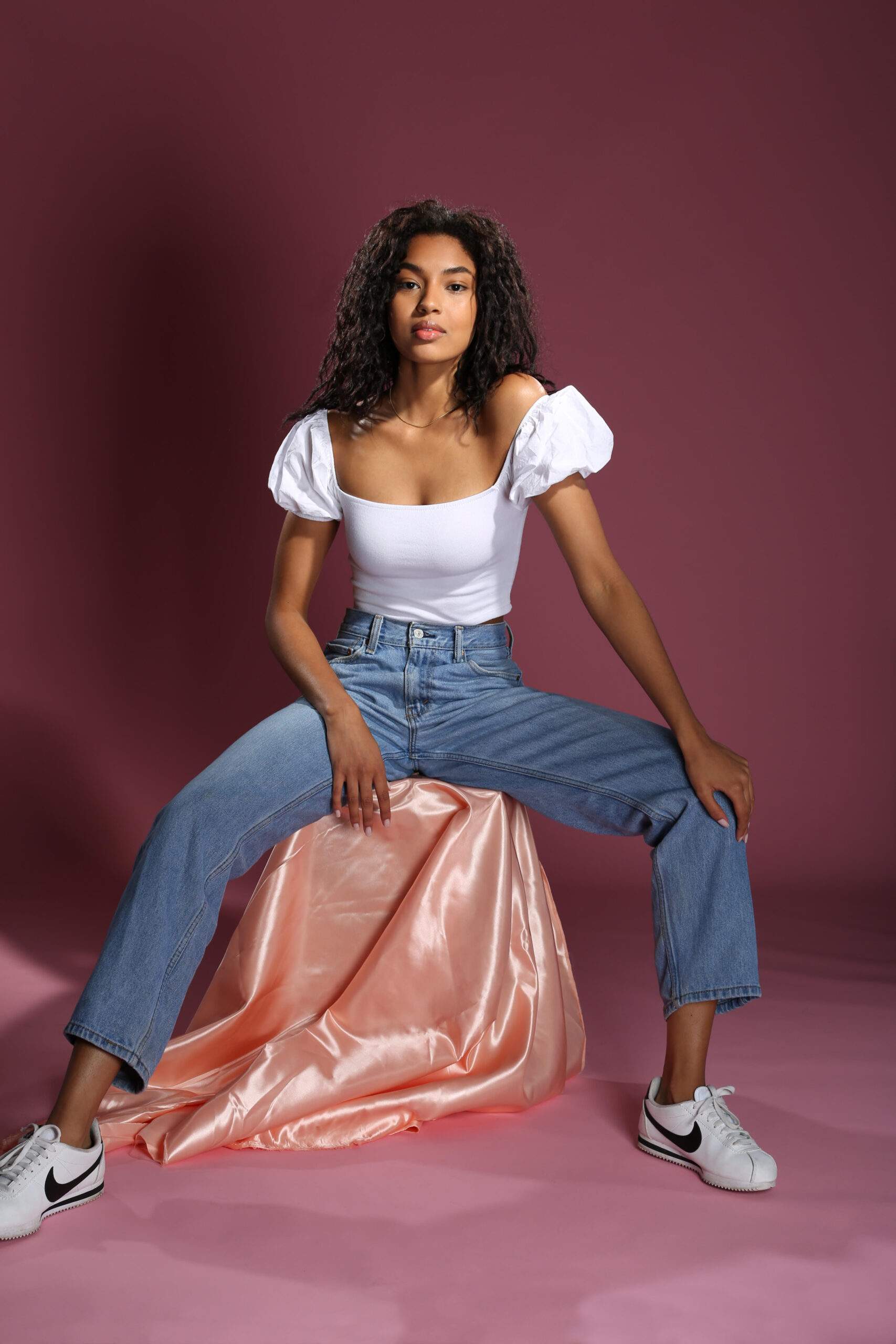 Featured image for event Fashion Studio Lighting: A One-Day Intensive with Amanda Rowan (In-Person Learning - One Session)