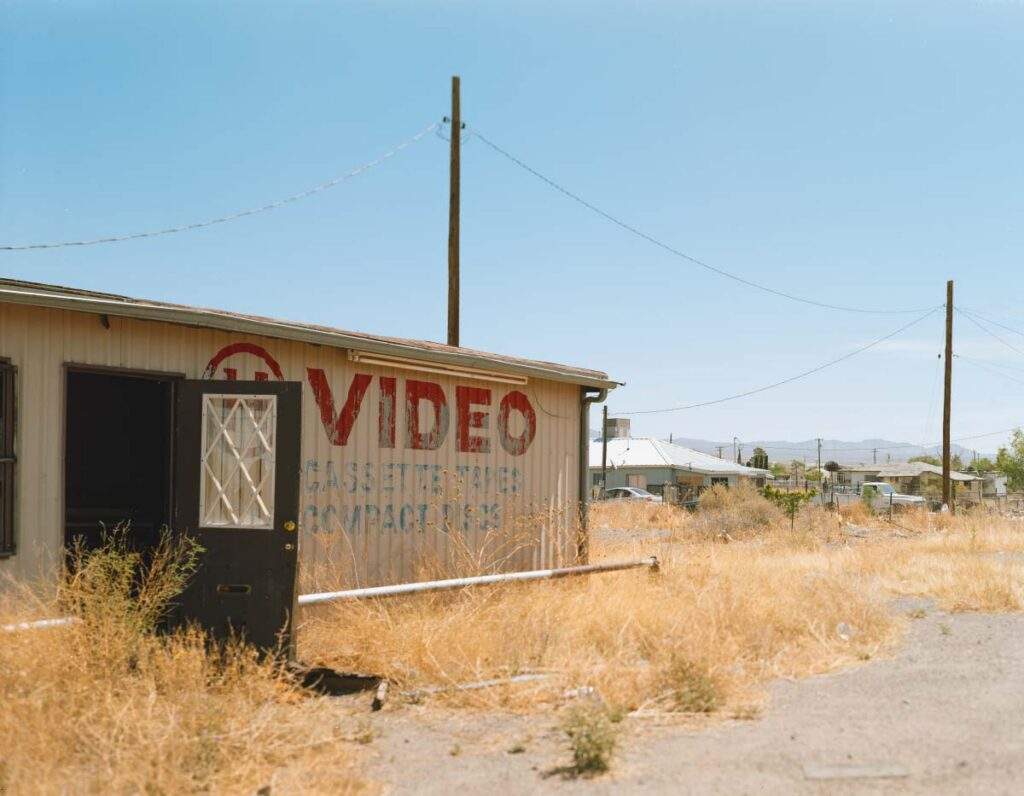 Caleb Knueven_Intrepid4x5_Portra160-8