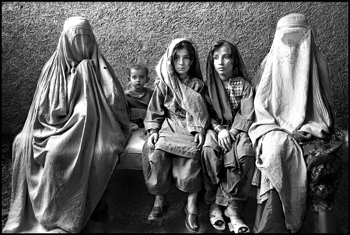 Featured image for post The Documentary Photography Narrative: Creating and Publishing a Project with Marissa Roth